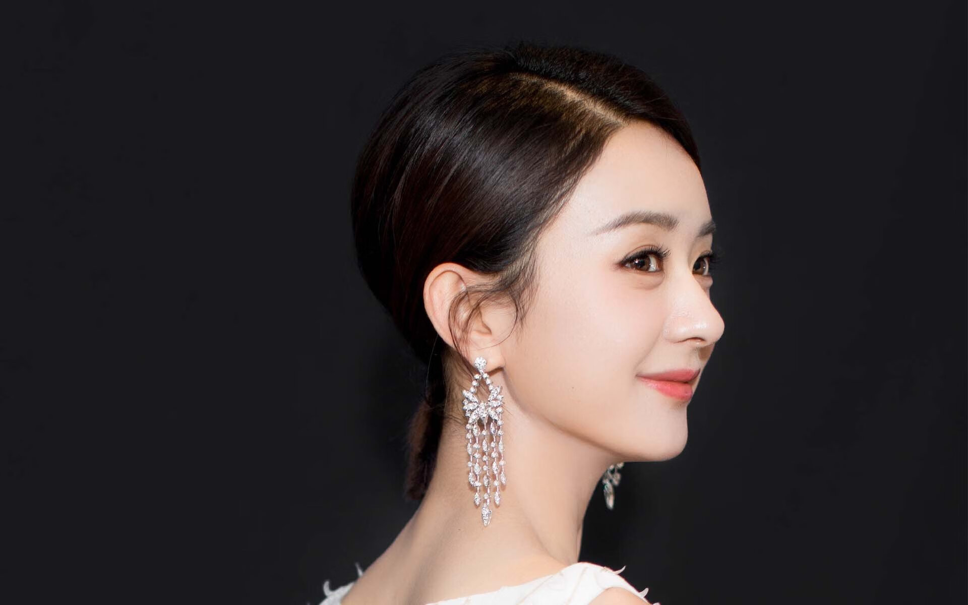 开云体育官网下载-断档进球纪录被打破，老将再现神勇，nba断球最厉害